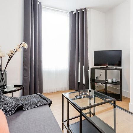 2 Bedrooms Serviced Apartment Excel Exhibition Centre, O2 Arena, Stratford Olympic City, Forest Gate, Central Лондон Экстерьер фото