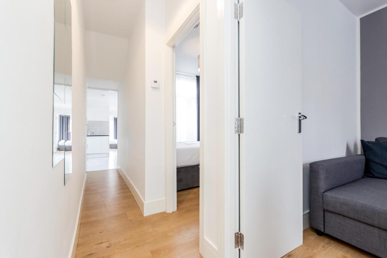 2 Bedrooms Serviced Apartment Excel Exhibition Centre, O2 Arena, Stratford Olympic City, Forest Gate, Central Лондон Экстерьер фото